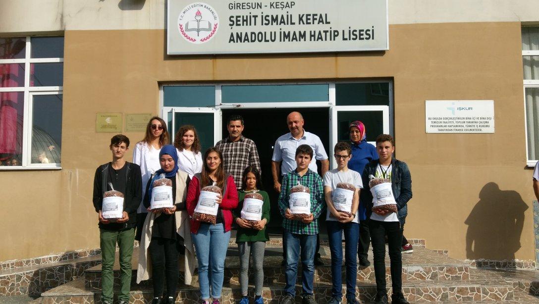 Şehit İsmail Kefal Anadolu İmam Hatip Lisesi "SINIFTAN SINIRA" Projesine Destek Verdi