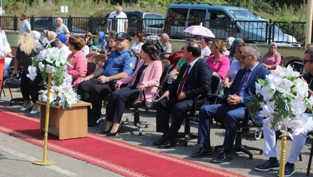 İlköğretim Haftası Coşkuyla Kutlandı